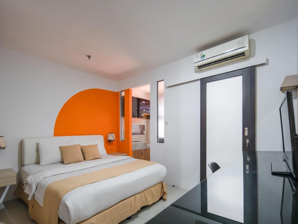 Cove Taman Aparthotel Jacarta Exterior foto