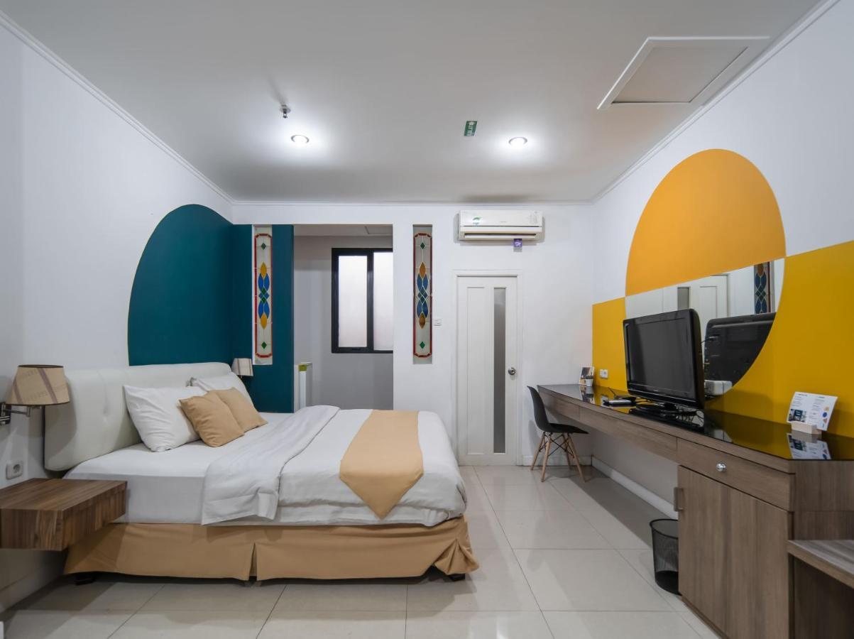 Cove Taman Aparthotel Jacarta Exterior foto