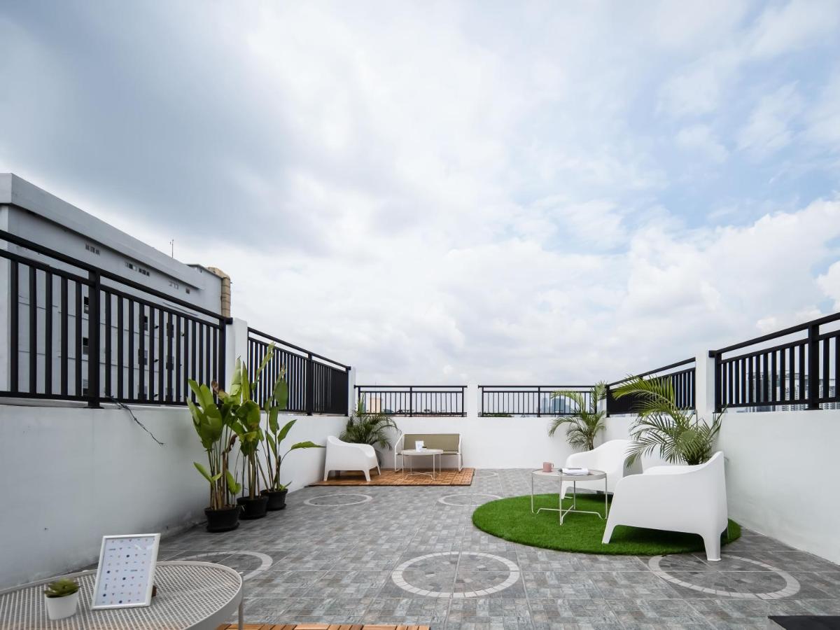 Cove Taman Aparthotel Jacarta Exterior foto