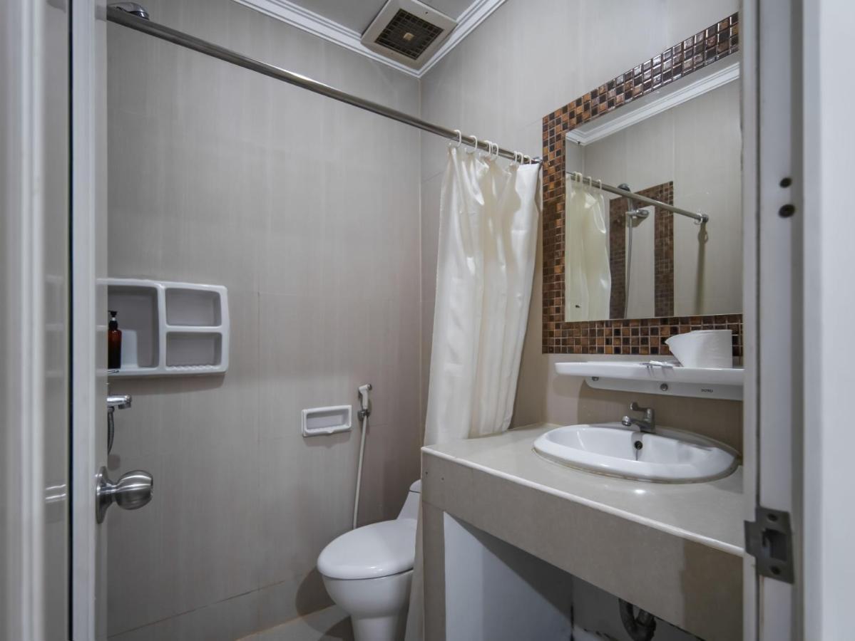 Cove Taman Aparthotel Jacarta Exterior foto